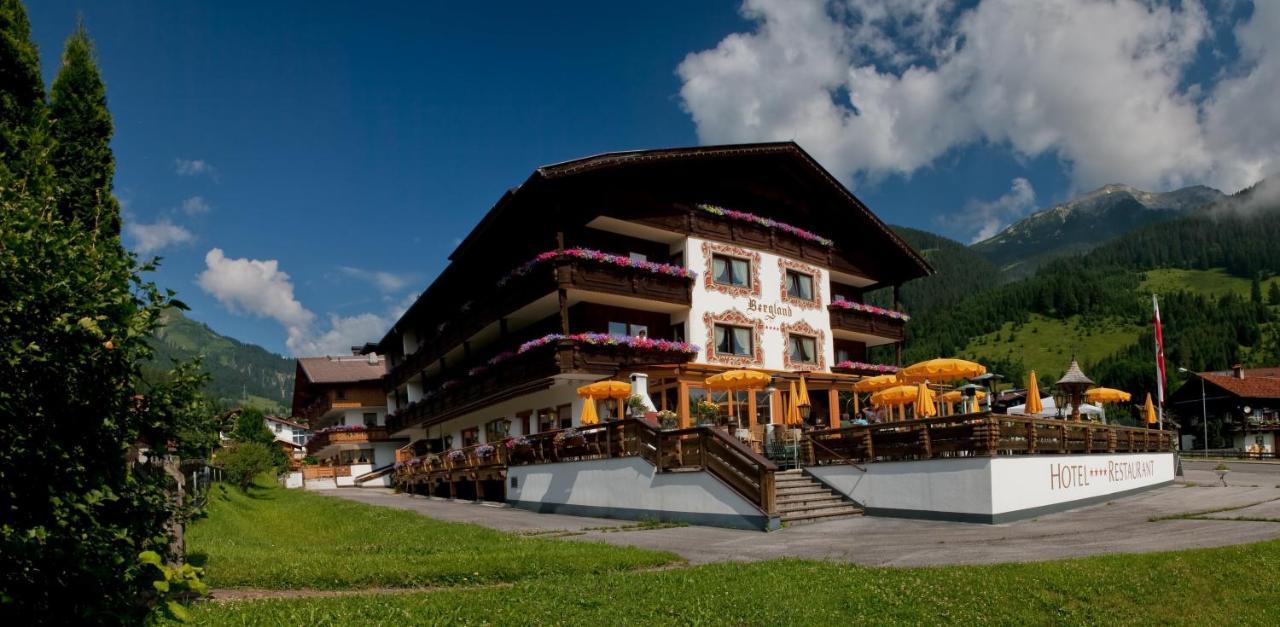 Hotel Bergland Lermoos Exterior photo
