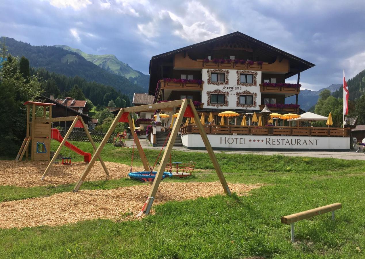 Hotel Bergland Lermoos Exterior photo